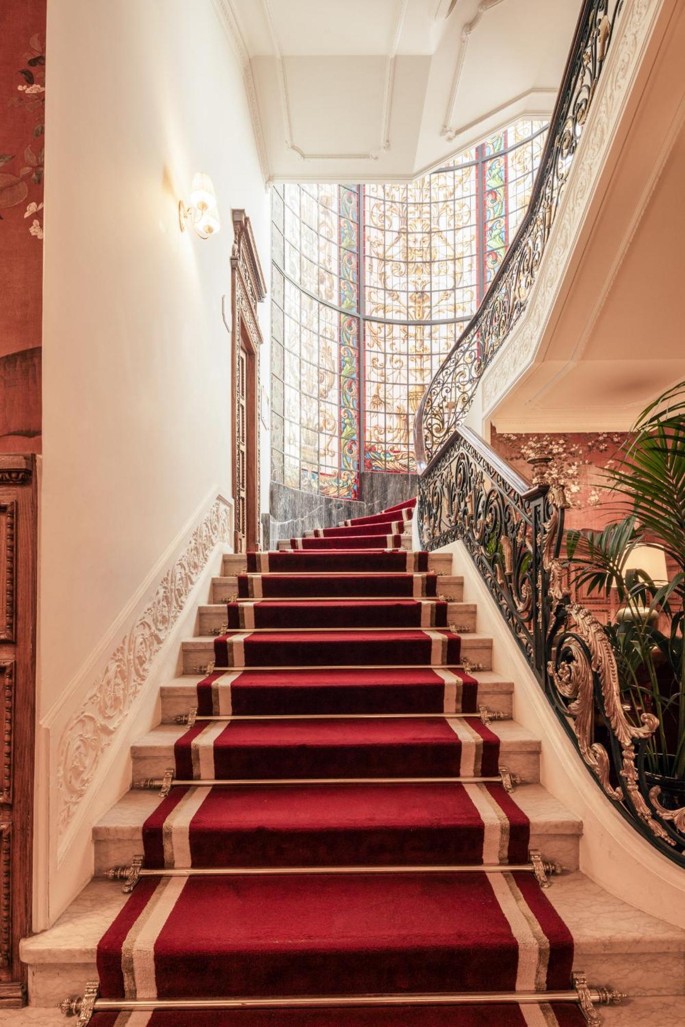 Hospes Infante Sagres Porto - Small Luxury Hotels Of The World מראה חיצוני תמונה Staircase