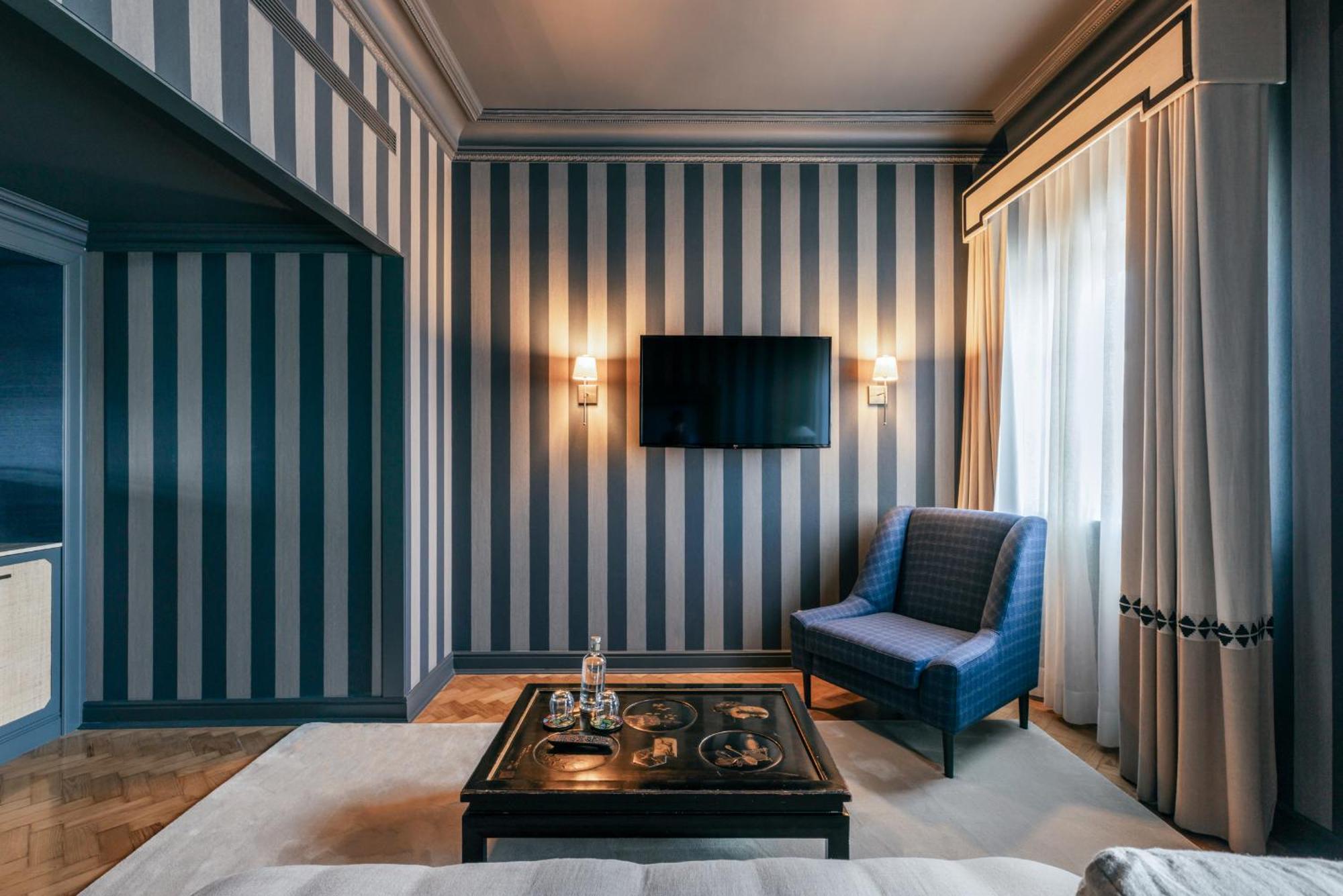 Hospes Infante Sagres Porto - Small Luxury Hotels Of The World מראה חיצוני תמונה A room at the hotel