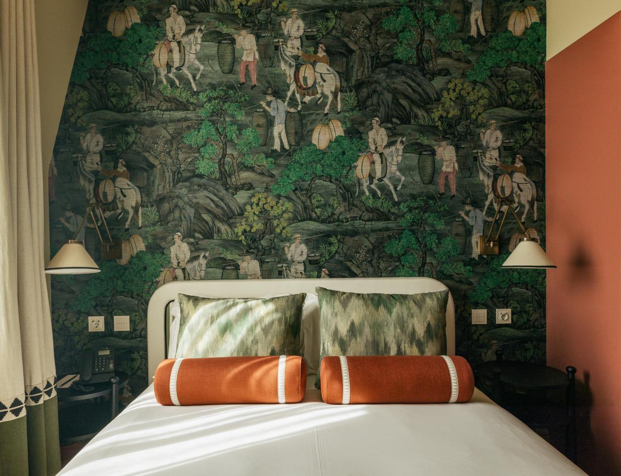 Hospes Infante Sagres Porto - Small Luxury Hotels Of The World מראה חיצוני תמונה A room at the hotel