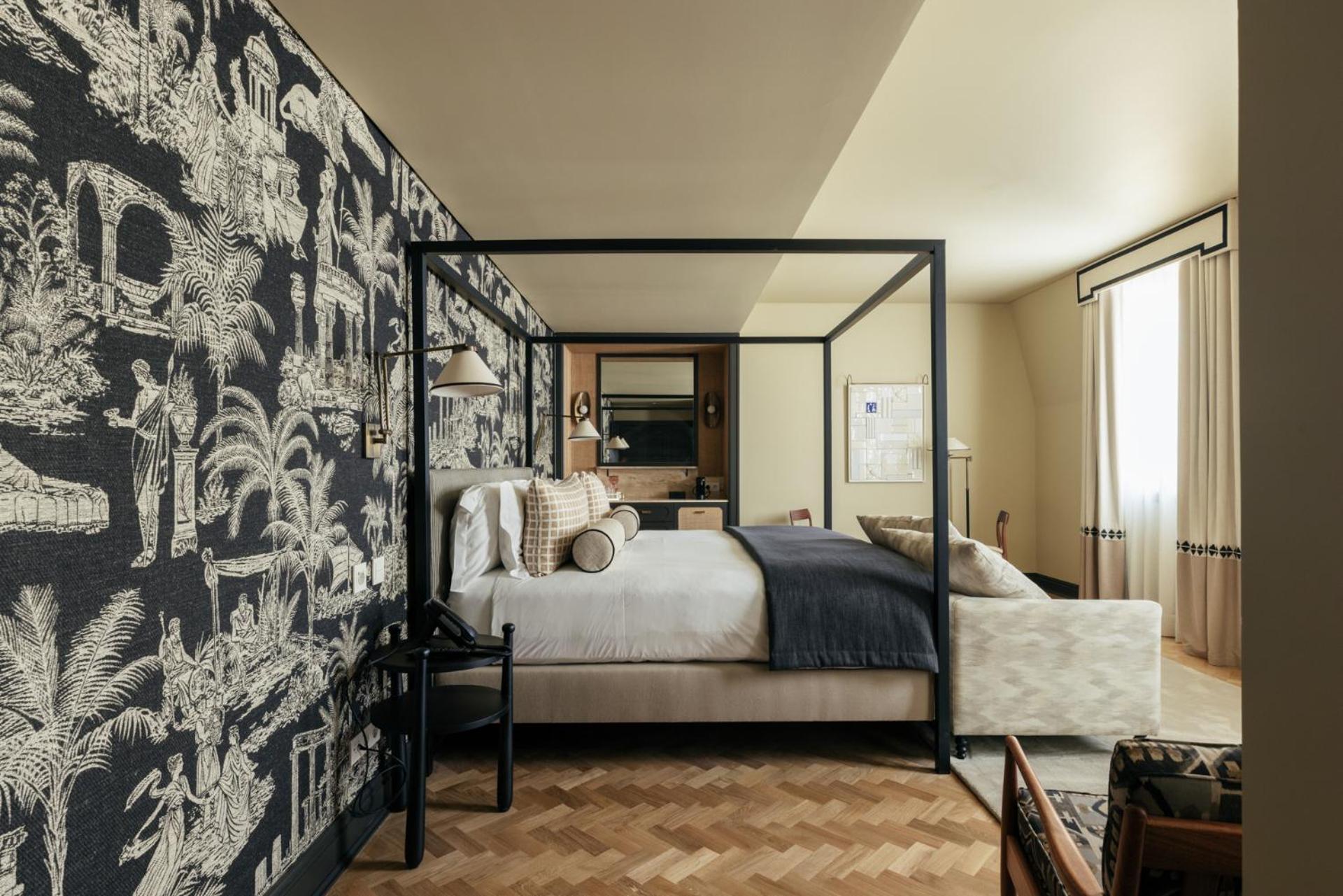 Hospes Infante Sagres Porto - Small Luxury Hotels Of The World חדר תמונה Bedroom